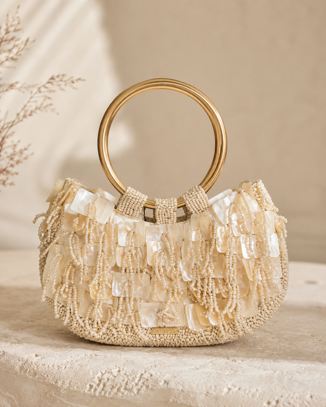 Shell Pearl Ring Handle Bag